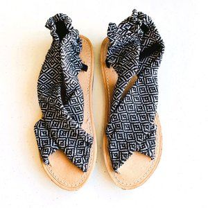 Crossover Slide Sandals - Size 40/9